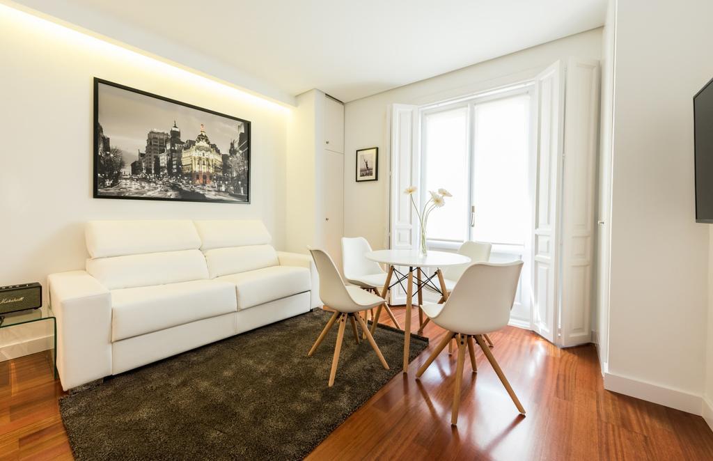 Santa Ana Plaza Apartment Madrid Ngoại thất bức ảnh